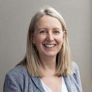 Dr Rebecca Simmons